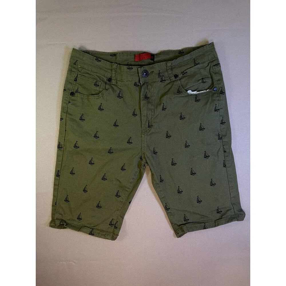Vertical Sports Bermuda Shorts Men 36 Green Black Palm Tree Print Stretch Beachy